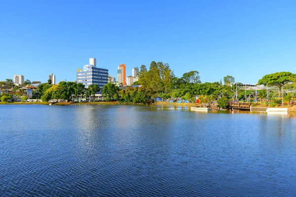 Londrina Brazílie Prosince 2021 Pohled Jezero Igapo Město Krásném Modrém — Stock fotografie