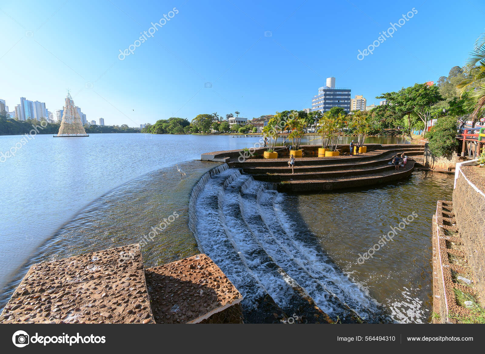 Brazilian Iguazu Falls - Viator, image size:1600x1167