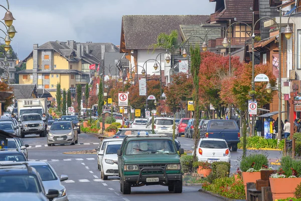 Gramado Brasil Mayo 2022 Vista Del Tráfico Arquitectura Alrededor Avenida — Foto de Stock