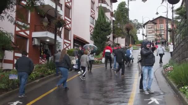 Gramado Brazil May 2022 People Rua Torta Street Street Curves — Video