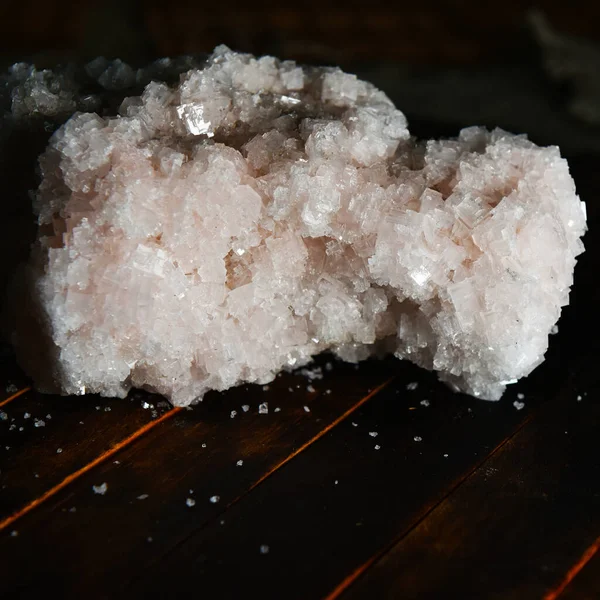 Crystals Crude Sea Salt Transparent Pink Tinge — Stock Photo, Image