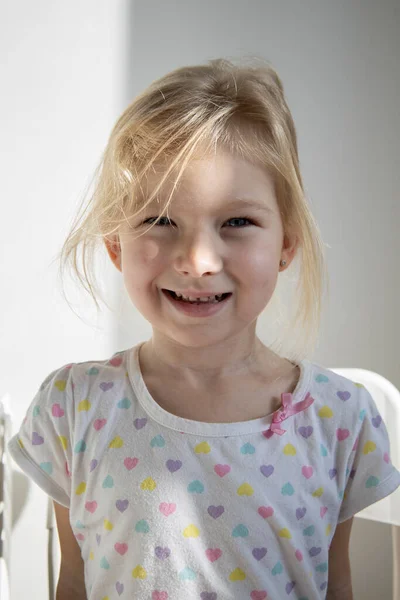 Beautiful Smiling Child Girl Blonde Background White Wall — 스톡 사진