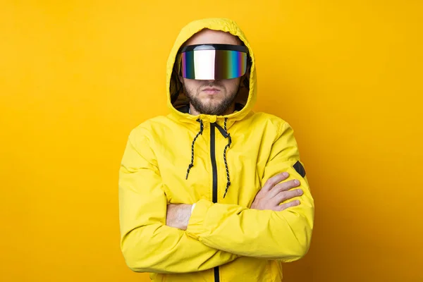 Young Man Virtual Reality Glasses Yellow Jacket Yellow Background — Foto de Stock