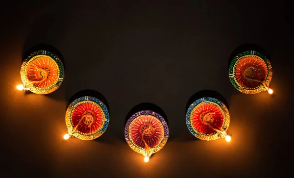 Happy Diwali Clay Diya Lâmpadas Acesas Durante Dipavali Festival Hindu — Fotografia de Stock