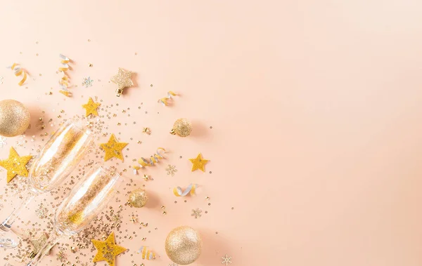 Feliz Año Nuevo Concepto Fondo Celebración Caja Regalo Oro Estrellas — Foto de Stock