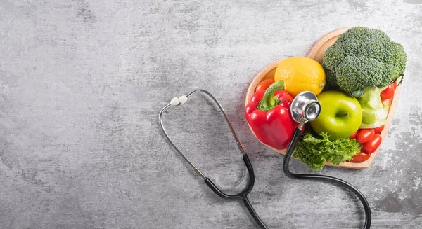 Healthy Lifestyle Concept Fresh Vegetables Healthy Food Nutrition Heart Plate — Fotografia de Stock