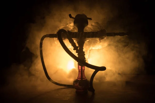 Conceito Shisha Carvão Quente Hookah Tigela Shisha Com Fundo Preto — Fotografia de Stock