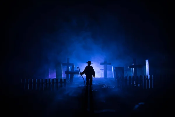 Страшный Вид Зомби Кладбище Мертвое Дерево Луна Церковь Жуткое Облачное — стоковое фото