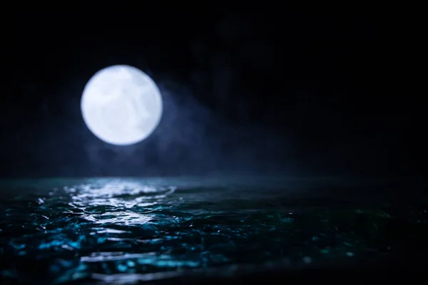 Romantyczna Malownicza Panorama Pełnią Księżyca Morzu Nocy Dekoracja Stołu Miniaturą — Zdjęcie stockowe
