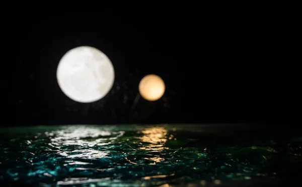 Concept Fantastique Pleine Lune Sur Mer Jusqu Nuit Décoration Table — Photo