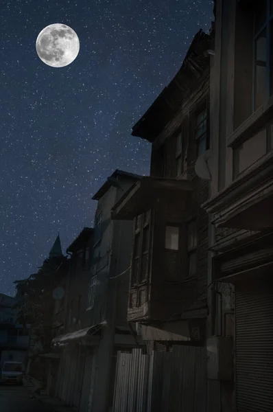 Vollmond Über Der Stadt Der Nacht Istanbul Türkei Großer Vollmond — Stockfoto