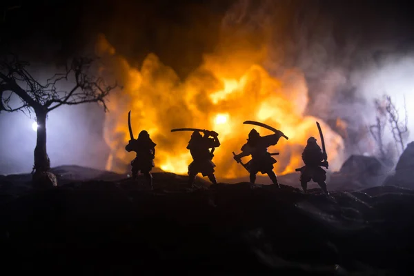 Samurai Kampfkonzept Silhouette Von Samurais Duell Der Nähe Von Baum — Stockfoto