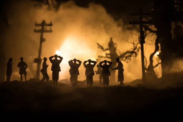 Silhouettes Militaires Combattant Scène Sur Fond Brouillard Guerre Ciel Soldat — Photo