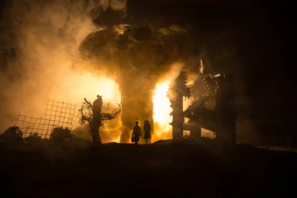 Decoración Artística Creativa Concepto Guerra Rusa Ucrania Explosión Gigantesca Bombas — Foto de Stock