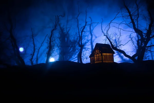 Vecchia Casa Con Fantasma Nella Foresta Notte Abandoned Haunted Horror — Foto Stock