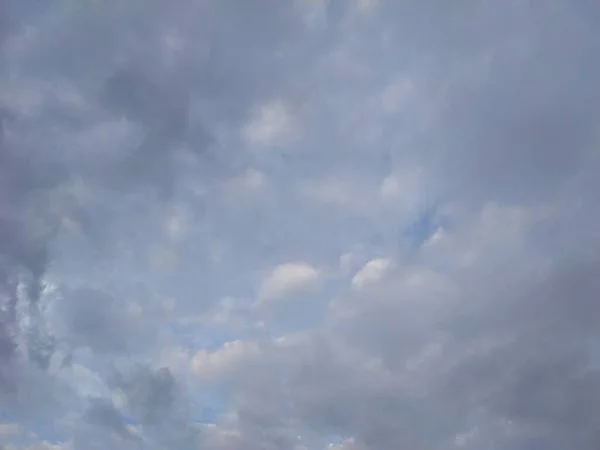 Cielo Nubes Con Luz Suave Del Sol — Foto de Stock