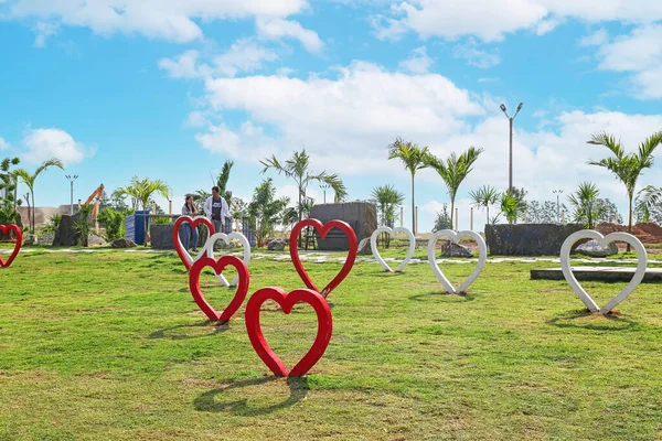 Kırmızı Kalp Yeşili