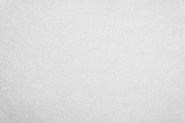 Arka plan olarak beyaz geri dönüştürülmüş kağıt dokusu. Gri kağıt dokusu, eski vintage sayfa ya da eski kartondan yapılmış grunge vignette. Kaba bir sanat eseri grunge harfini buruşturdu. Metin için kopyalama alanı olan karton.