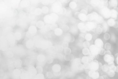 Arkaplan için soyut bulanık gri renk, Görüntü festivali ışıkları açık hava kutlaması ve kazanan için zarif beyaz bokeh odaklı dekoratif tasarım.