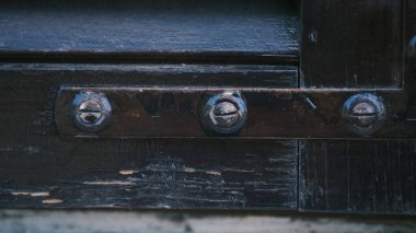 Eski kırsal pencere çerçevesi düzeltmesi