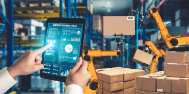 Yenilikçi depo ve fabrika dijital teknolojisi için akıllı robot kol sistemleri