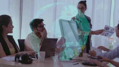 Kurumsal personel toplantısında iş adamlarının kavramsal vizyonu