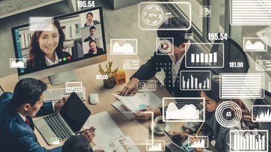 Şirket personeli toplantısındaki iş adamlarının yaratıcı görüntüsü