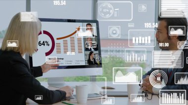 Şirket personeli toplantısındaki iş adamlarının yaratıcı görüntüsü