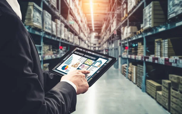 Warehouse management innovative software in computer for real time monitoring — Stock Photo, Image