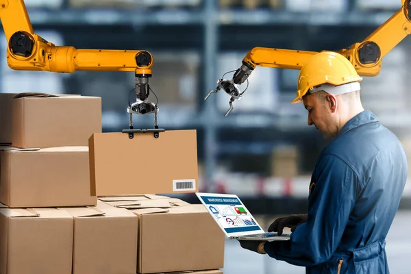 Smart robot arm systems for innovative warehouse and factory digital technology — Stock Photo, Image