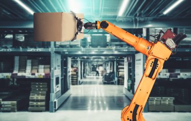 Yenilikçi depo ve fabrika dijital teknolojisi için akıllı robot kol sistemi