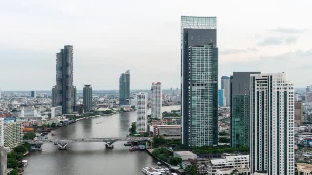 Time lapse paesaggio urbano e grattacieli nel centro della città di metropoli — Video Stock