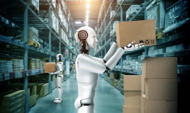Yenilikçi endüstri robotu insan işçiler için depoda çalışıyor.