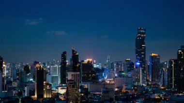 Metropolis 'teki şehir ve binaların gündüz ve gece geçiş süreleri