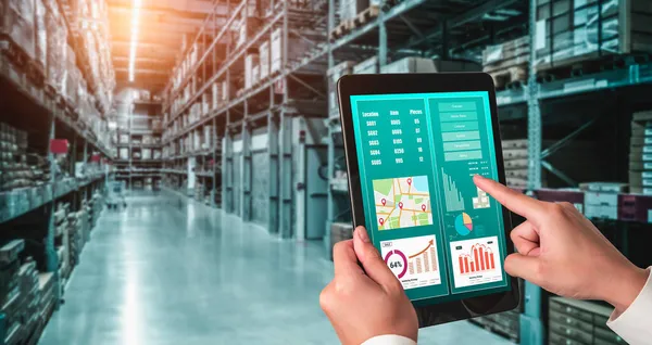 Warehouse management innovative software in computer for real time monitoring — Stock Photo, Image