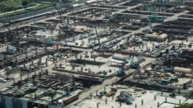 Metropolis 'te inşaat makineleri ile inşaat alanının zaman aşımı