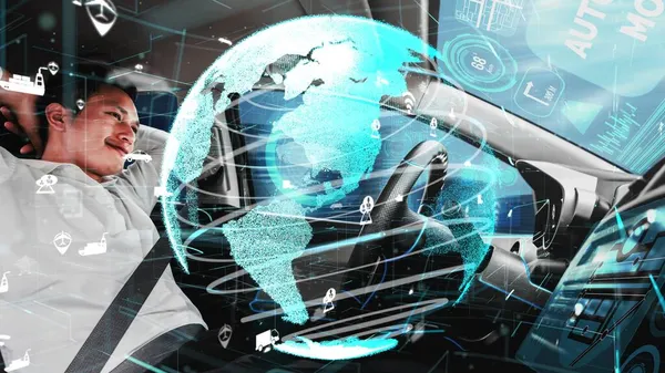 Sürücü koltuğunda konseptli adam olan otonom bir araba.