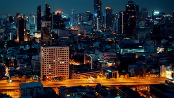 Caducidad del tiempo de transición diurna y nocturna del paisaje urbano y los edificios de la metrópoli — Vídeos de Stock