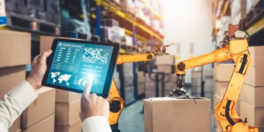 Yenilikçi depo ve fabrika dijital teknolojisi için akıllı robot kol sistemleri