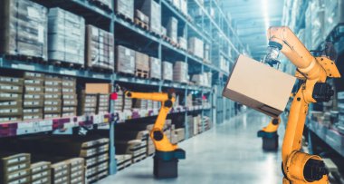 Yenilikçi depo ve fabrika dijital teknolojisi için akıllı robot kol sistemi