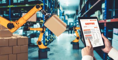 Yenilikçi depo ve fabrika dijital teknolojisi için akıllı robot kol sistemleri