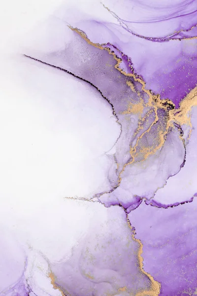 Kağıt üzerinde mermer sıvı mürekkep resminin mor altın soyut arkaplanı .
