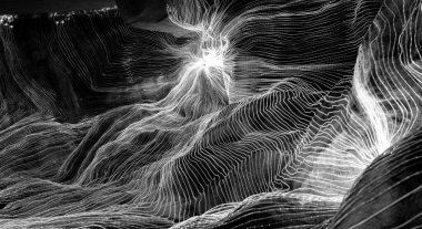 Ağ noktaları ve koyu arkaplanı birbirine bağlayan dijital dokuma çizgilerinin soyut dalgası