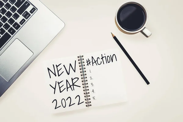 2022 Щасливий список цілей новорічної резолюції та плани встановлення — стокове фото