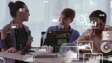 Kurumsal personel toplantısında iş adamlarının kavramsal vizyonu