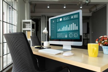 Dahiyane bilgisayar yazılımının iş veri paneli analizi