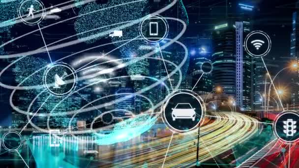 Intelligens közlekedéstechnológiai koncepció a jövő autós közlekedéséhez a newish városi úton — Stock videók