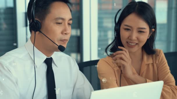 Customer support call center bieden gegevens met envisional grafische — Stockvideo