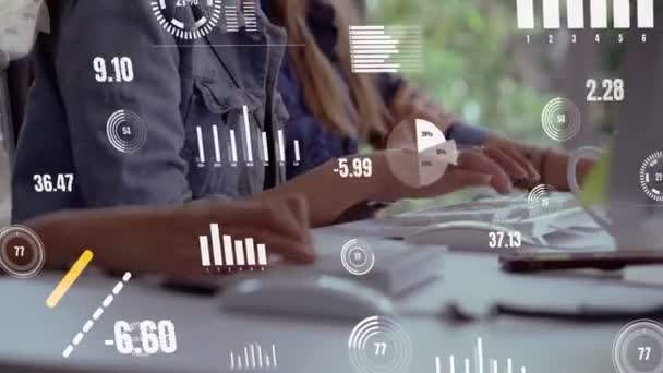 Conceptueel business dashboard voor de analyse van financiële gegevens — Stockvideo