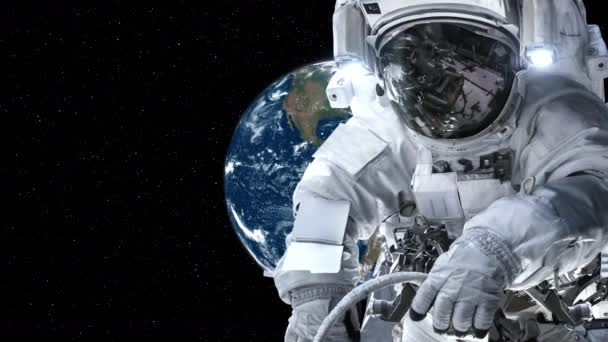 Kosmiczny astronauta zrobić spacery kosmiczne podczas pracy dla misji lotów kosmicznych — Wideo stockowe